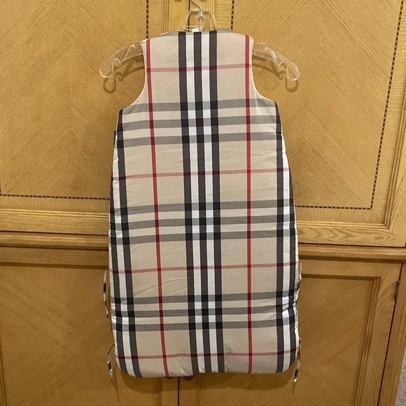 Burberry Baby Sleep Nest